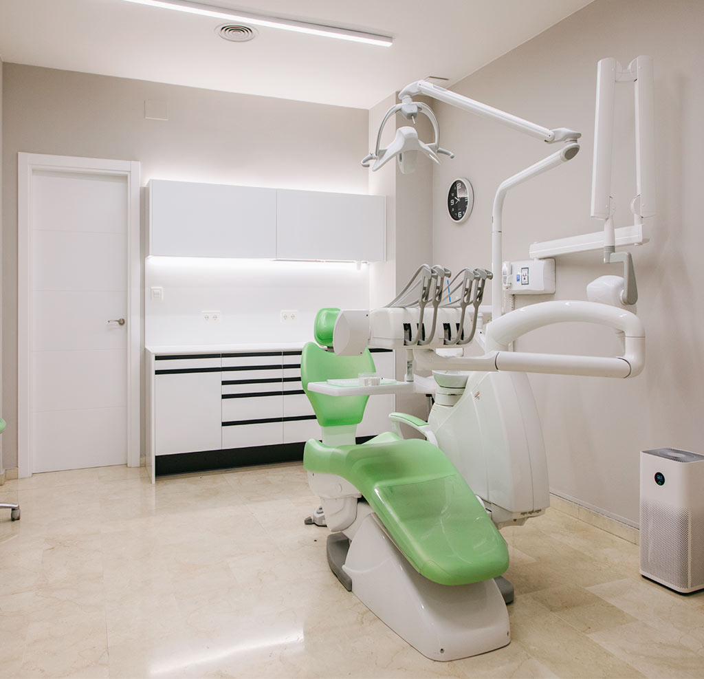 boz dental Clínica Fuente del Ángel en Huesca