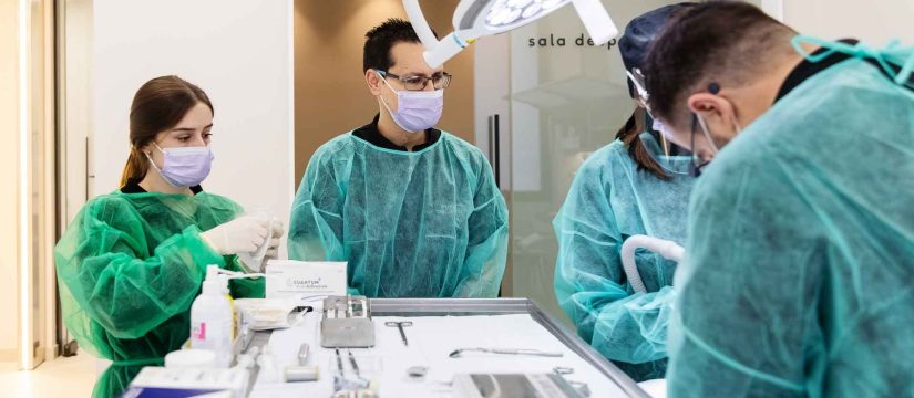 Cirugía de colgajo dental en Huesca